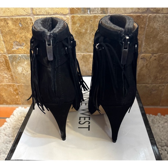 NINE WEST CASANDRI BLACK SUEDE HIGH HERL BOOTIE - Picture 5 of 8